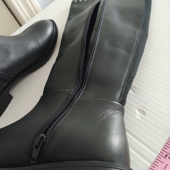 Steve Madden Steven Comfort Black Studded Leather Riding Boots Sz 6M - Picture 13 of 15